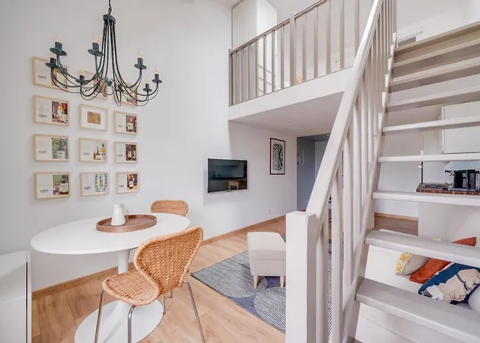 Les Toits - Location Moyenne Duree - Centre Appartement *