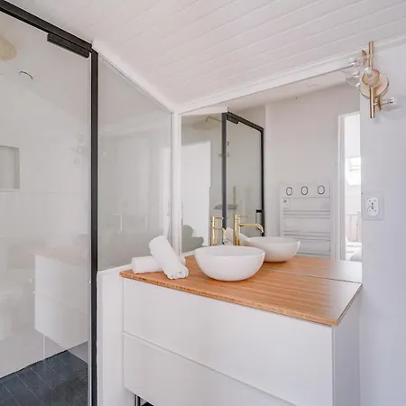 Apartment Les Toits - Location Moyenne Duree - Centre