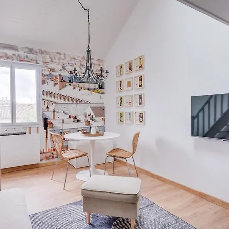 Les Toits - Location Moyenne Duree - Centre Apartment